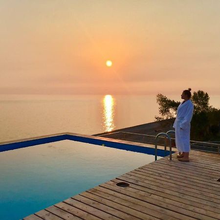 Hotel Bereg Evkaliptov Tsandrypsh ภายนอก รูปภาพ