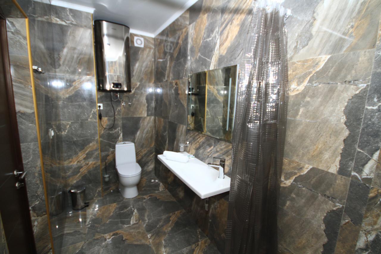 Hotel Bereg Evkaliptov Tsandrypsh ภายนอก รูปภาพ