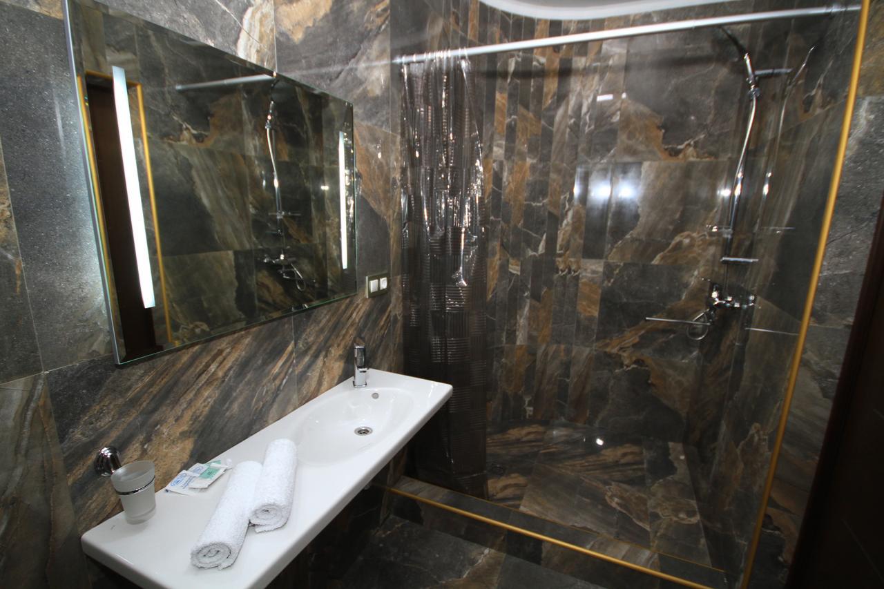 Hotel Bereg Evkaliptov Tsandrypsh ภายนอก รูปภาพ