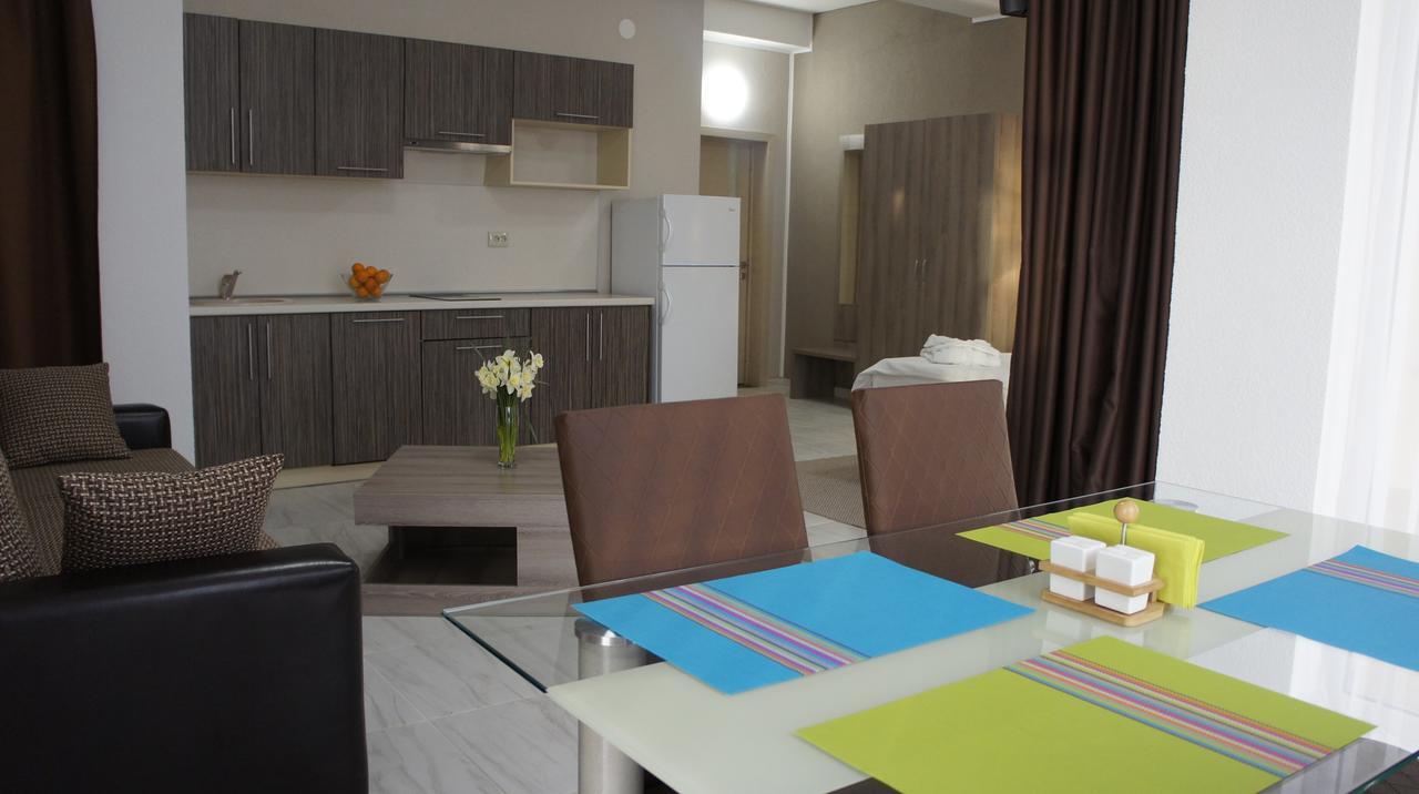 Hotel Bereg Evkaliptov Tsandrypsh ภายนอก รูปภาพ